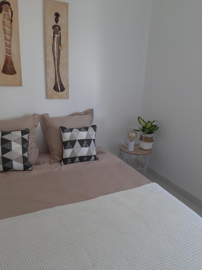 La Casita Serignanaise - Apt T2 - Clim - Jardin Bed & Breakfast Exterior photo
